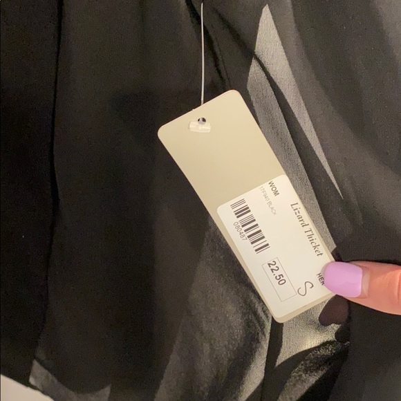 Mesh open back Black shirt - Picture 4 of 4